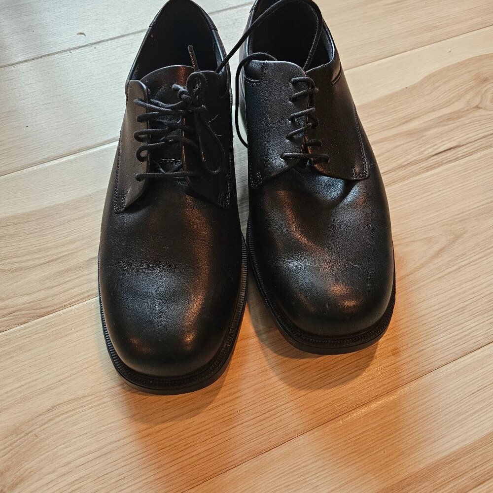 Rockport dress shoes